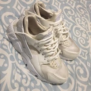 Women's all white Nike huaraches